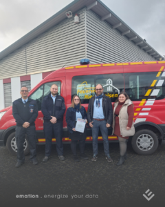 Gruppenbild Spendenübergabe Feuerwehr Niederneisen